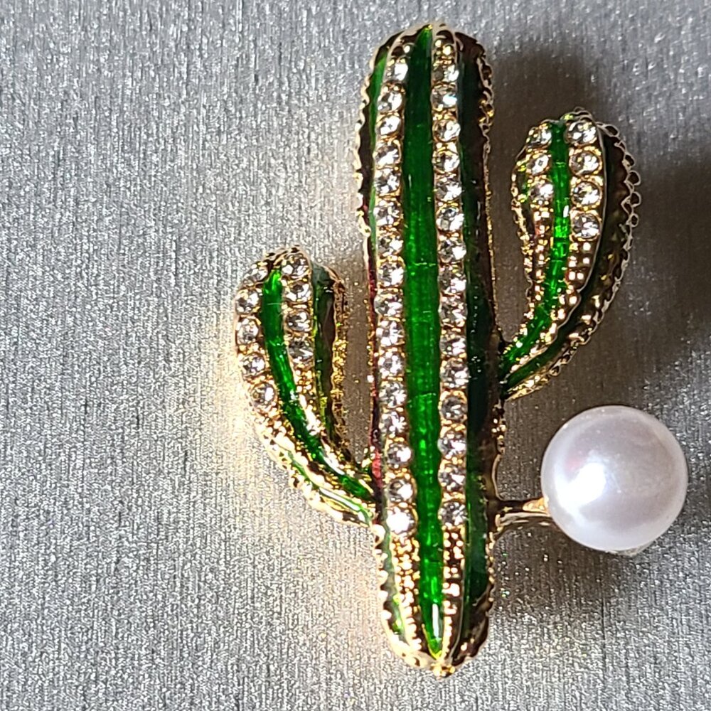 Brooch - Picture 3 of 9